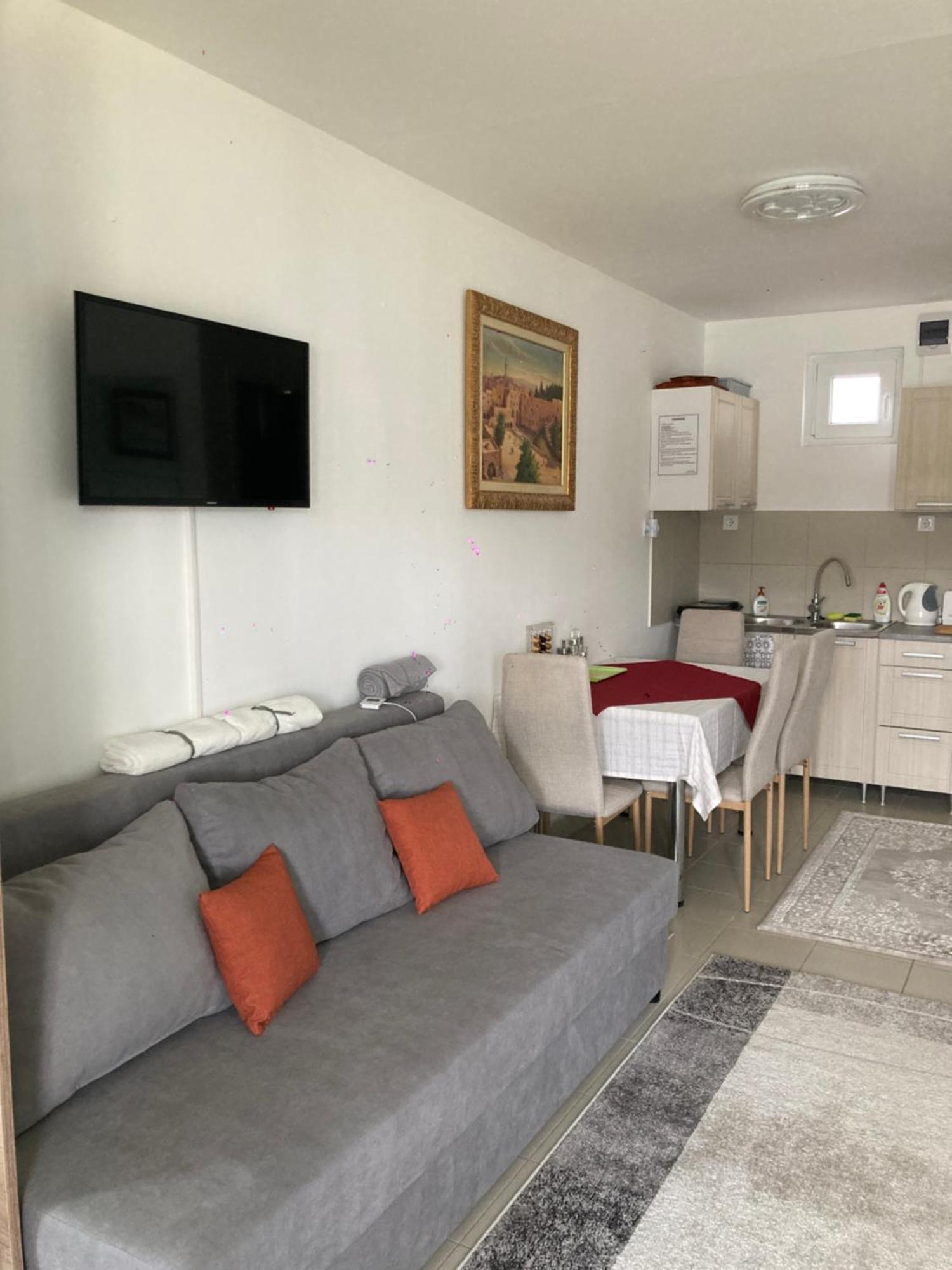 Oazis Apartman Orfű 外观 照片
